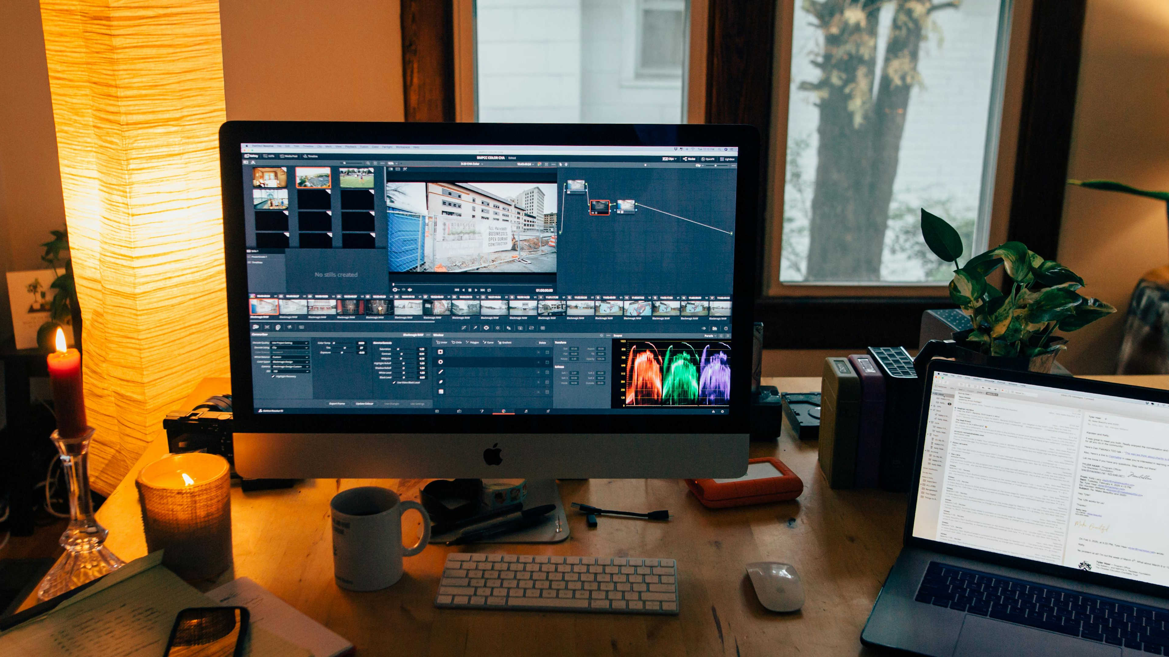 DaVinci Resolve interface with a Fusion workflow onscreen.
