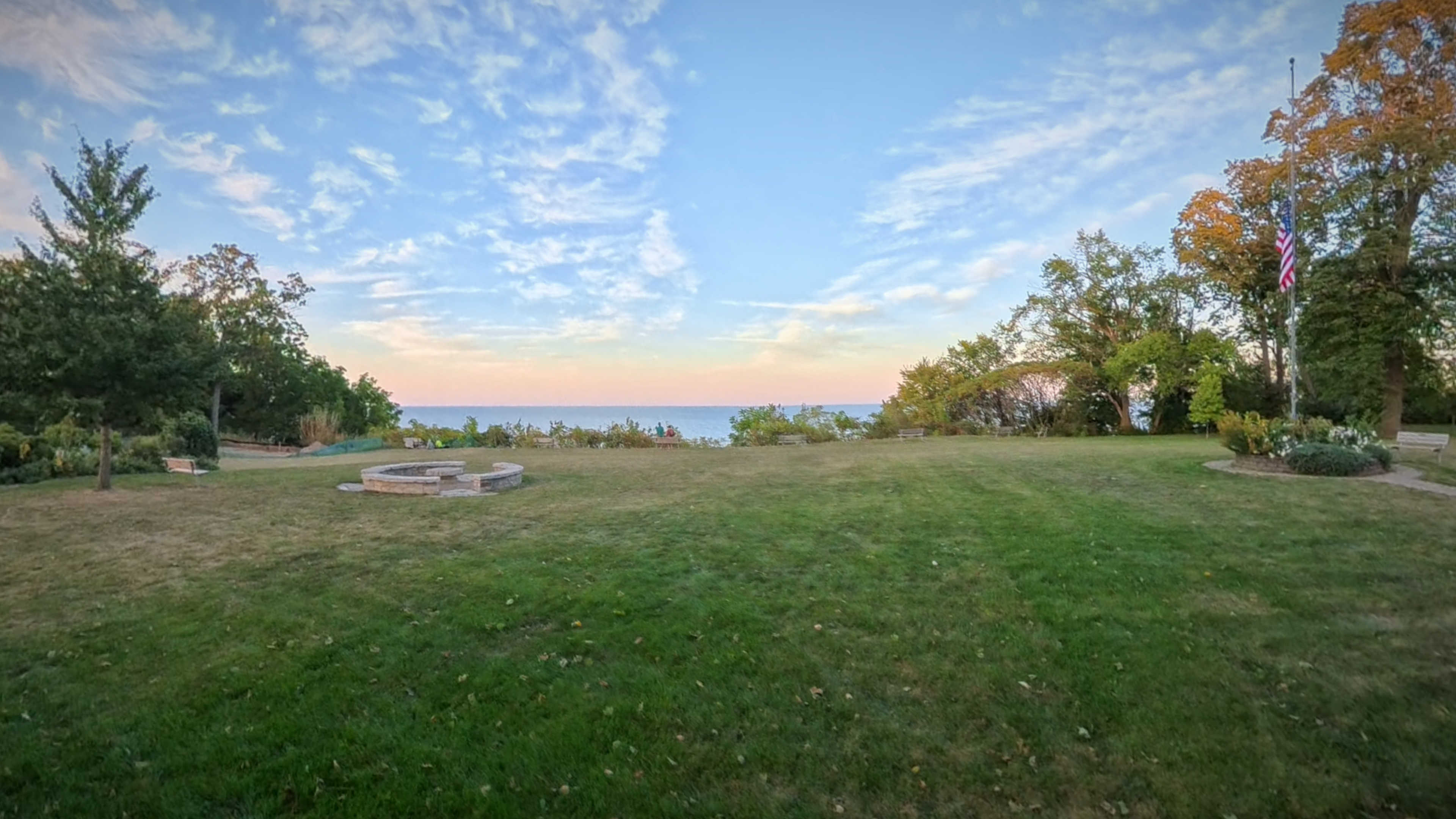 A small footpath leading into the woods and down to the lake 